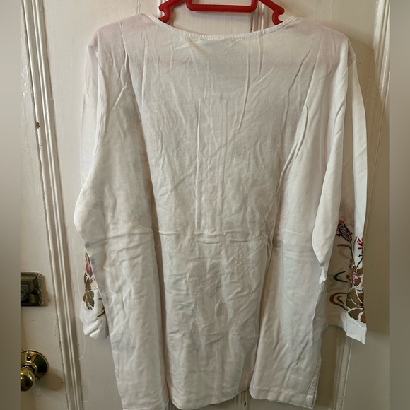 Johnny Was Maisie 3/4 Sleeve Button front Tee NWT women’s size L - Picture 5 of 5